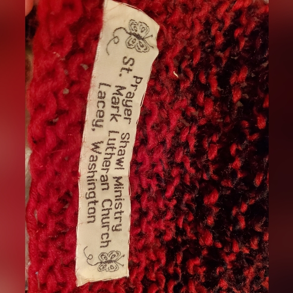 Shawl - Picture 7 of 7